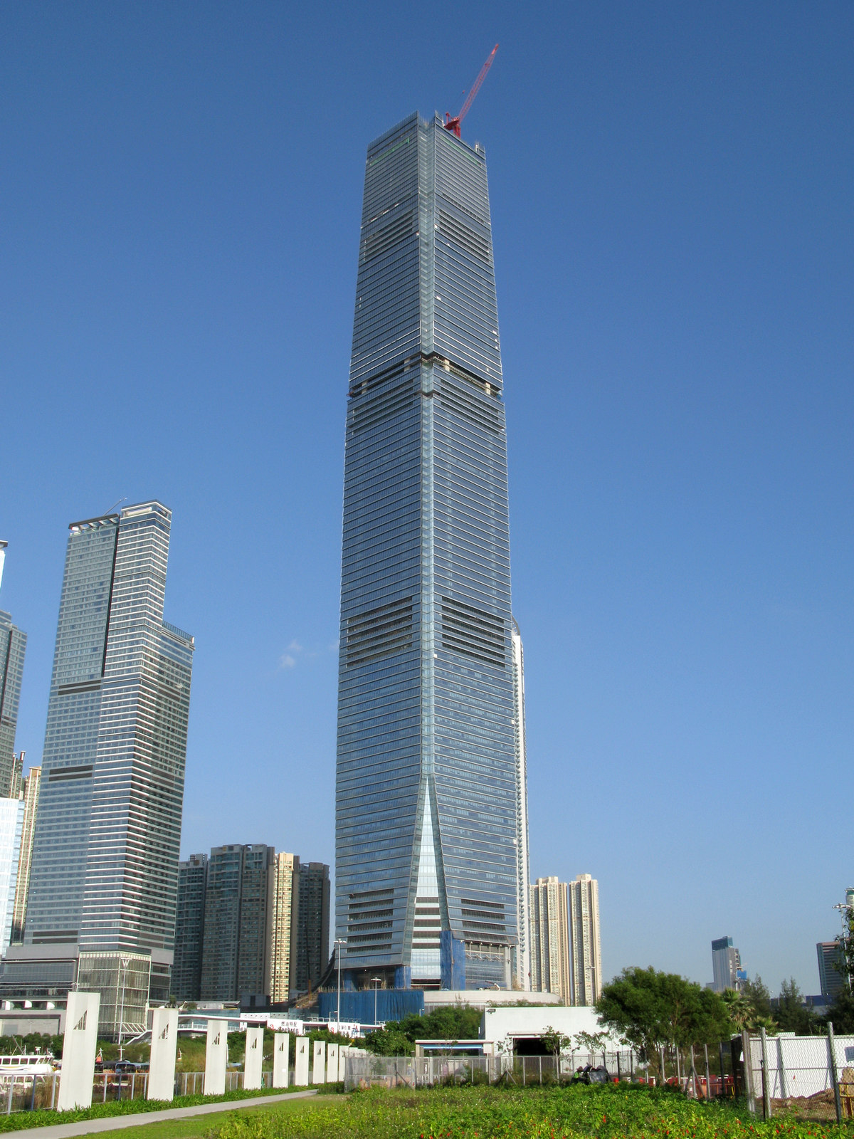 10. International Commerce Centre — Hong Kong — skyscraper photograph